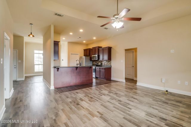 18151 Canal Court, Gulfport, MS 39503