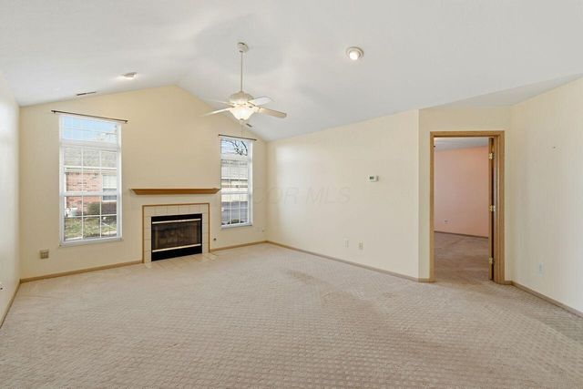 3187 Pine Manor Boulevard, Grove City, OH 43123