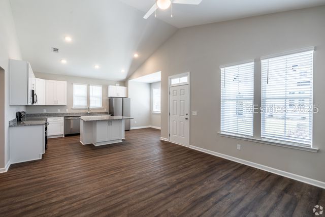 103 Sandlapper Drive Amelia, Hardeeville, SC 29927