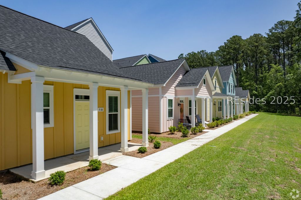 103 Sandlapper Drive Amelia, Hardeeville, SC 29927