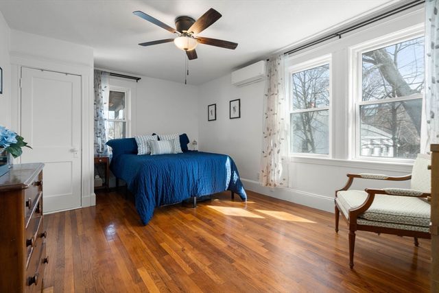 27 Union St 3, Boston, MA 02135