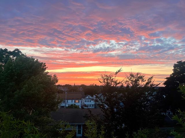 27 Union St 3, Boston, MA 02135