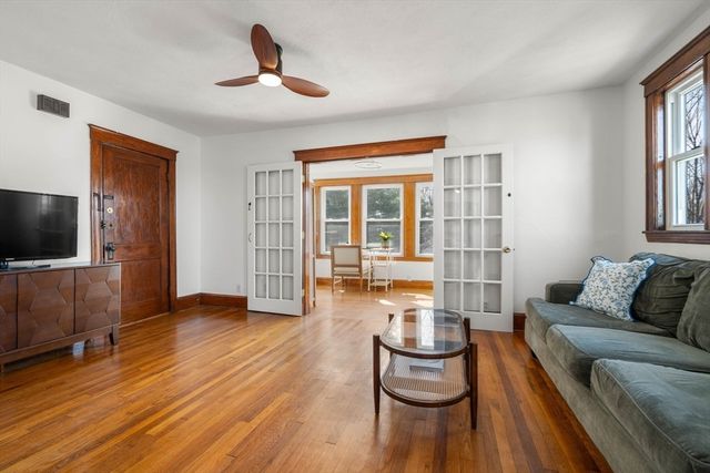 27 Union St 3, Boston, MA 02135