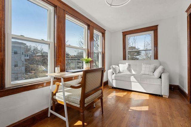 27 Union St 3, Boston, MA 02135