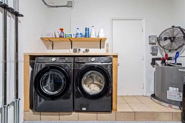 11845 SW 100th St ., Miami, FL 33186