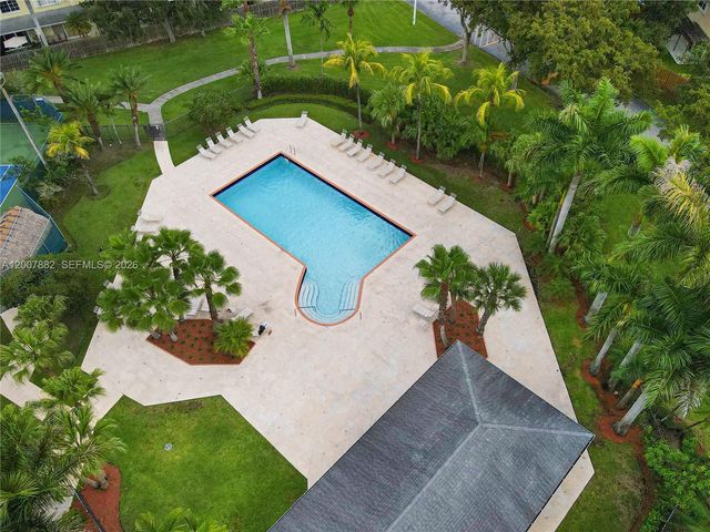 11845 SW 100th St ., Miami, FL 33186