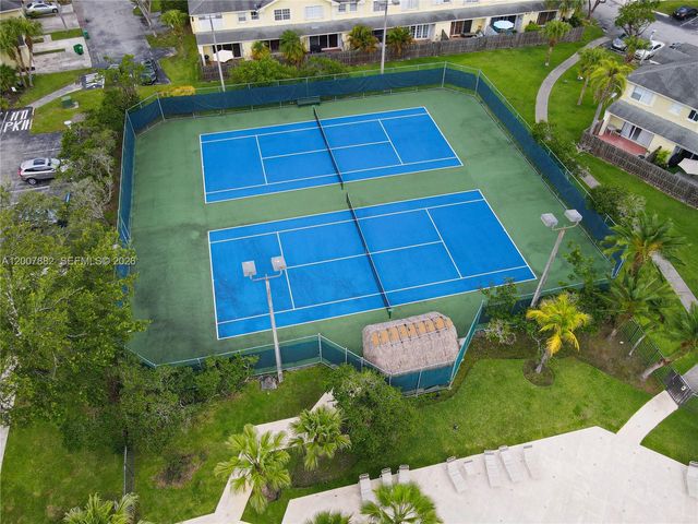 11845 SW 100th St ., Miami, FL 33186