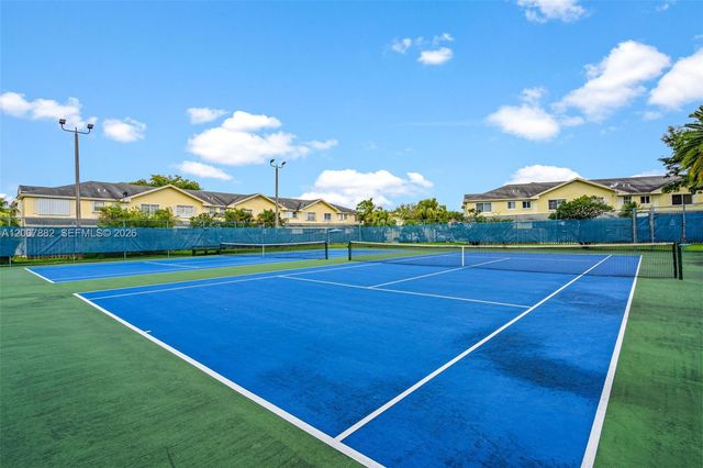 11845 SW 100th St ., Miami, FL 33186