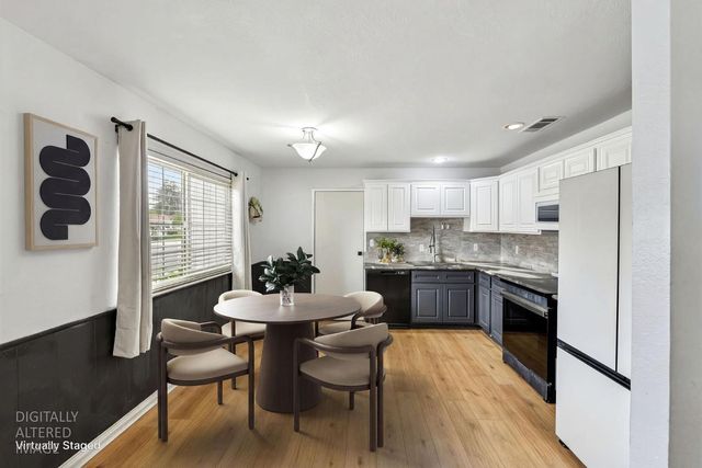 8751 Torrey Way, Elk Grove, CA 95624