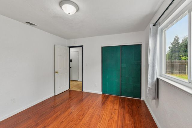 8751 Torrey Way, Elk Grove, CA 95624