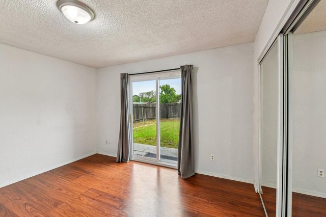 8751 Torrey Way, Elk Grove, CA 95624