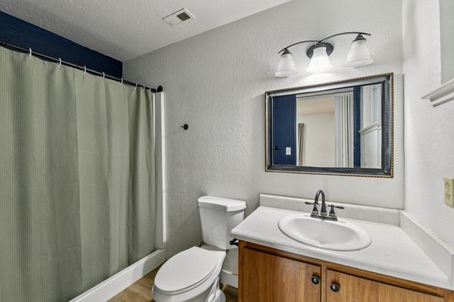 8751 Torrey Way, Elk Grove, CA 95624