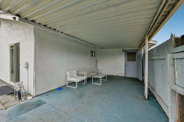 8751 Torrey Way, Elk Grove, CA 95624