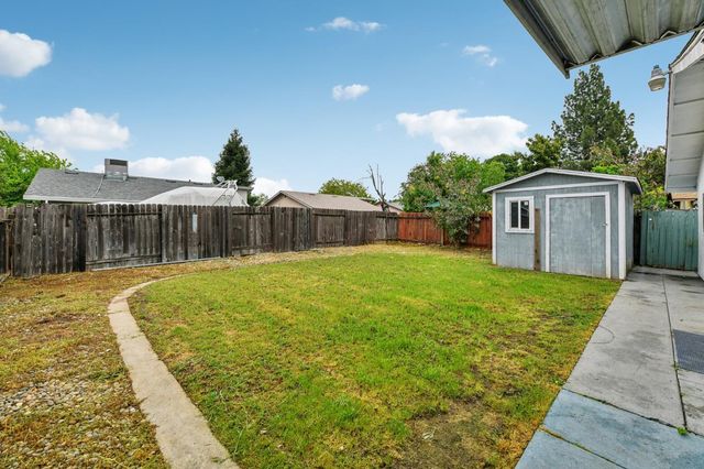 8751 Torrey Way, Elk Grove, CA 95624