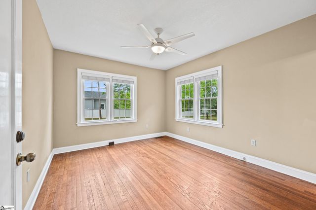 709 W Main Street, Pickens, SC 29671