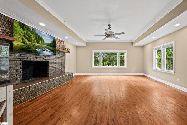 709 W Main Street, Pickens, SC 29671