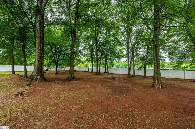 709 W Main Street, Pickens, SC 29671