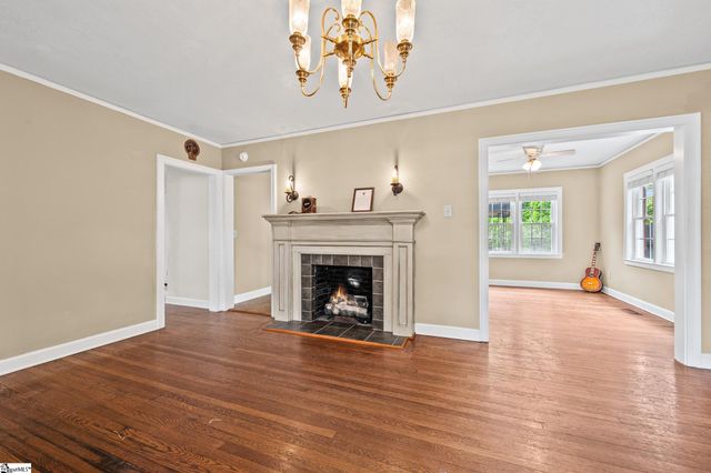 709 W Main Street, Pickens, SC 29671