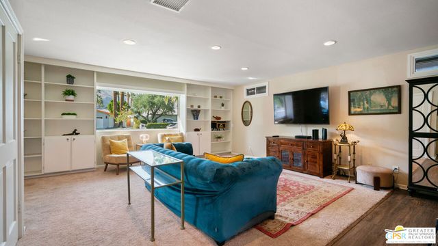 366 N Orchid Tree Lane, Palm Springs, CA 92262