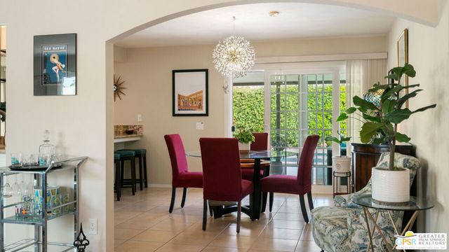 366 N Orchid Tree Lane, Palm Springs, CA 92262