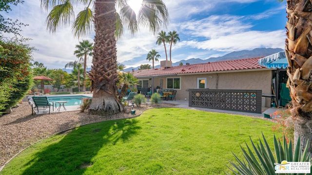 366 N Orchid Tree Lane, Palm Springs, CA 92262