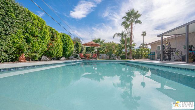 366 N Orchid Tree Lane, Palm Springs, CA 92262