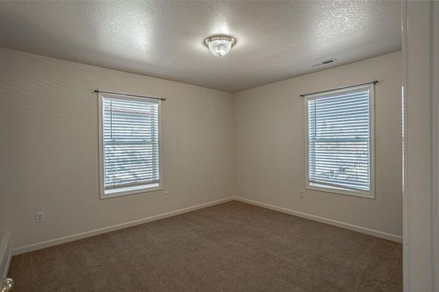 827 Blackberry Lane, Ashland, OR 97520