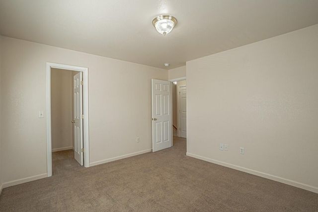 827 Blackberry Lane, Ashland, OR 97520