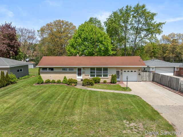 14169 Carol Street, Holland, MI 49424