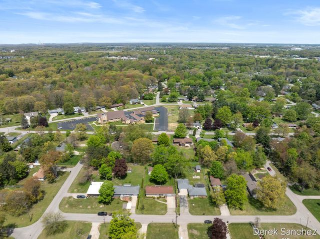 14169 Carol Street, Holland, MI 49424