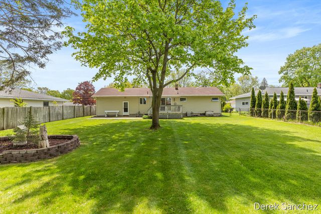 14169 Carol Street, Holland, MI 49424