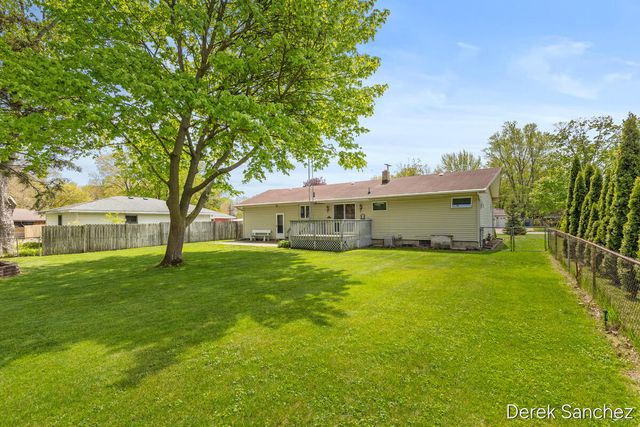 14169 Carol Street, Holland, MI 49424
