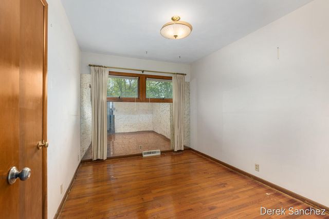 14169 Carol Street, Holland, MI 49424