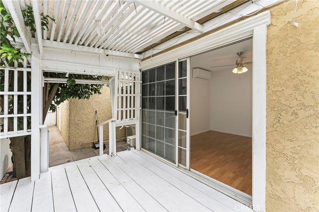 6513 Allston, Los Angeles, CA 90022