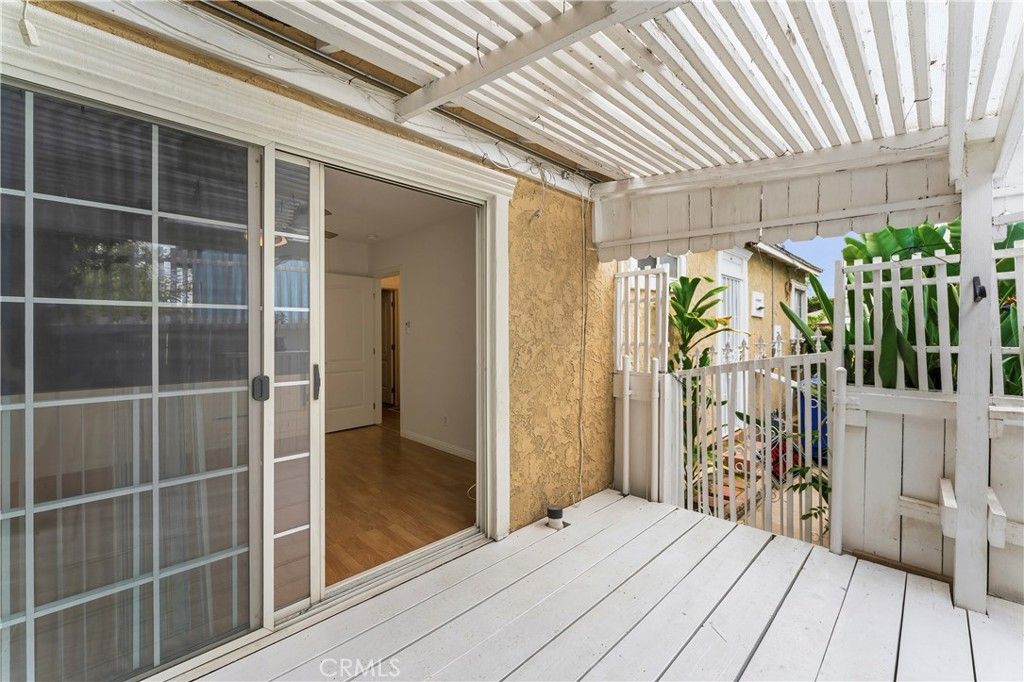 Image 10 of property listing at 6513 Allston, Los Angeles, CA 90022