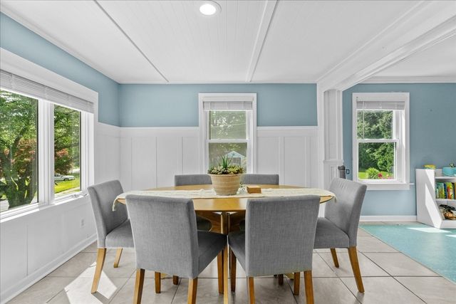 24 Cedar St, Westborough, MA 01581