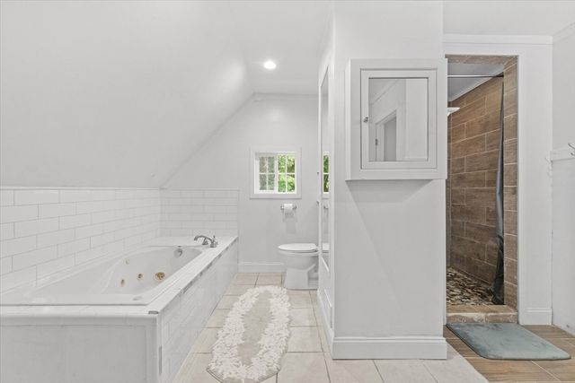 24 Cedar St, Westborough, MA 01581