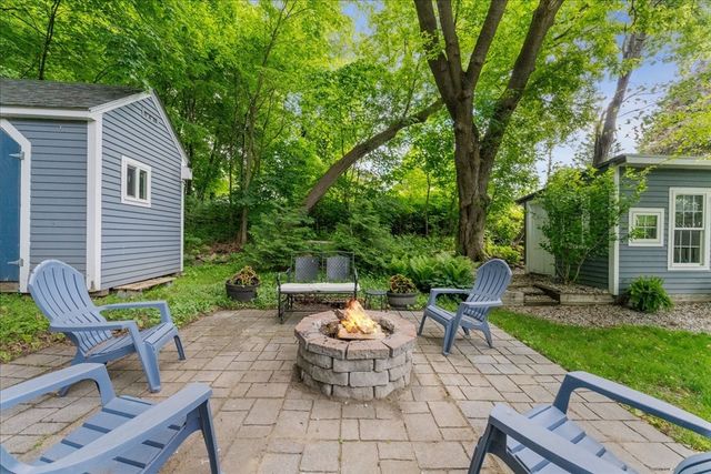 24 Cedar St, Westborough, MA 01581