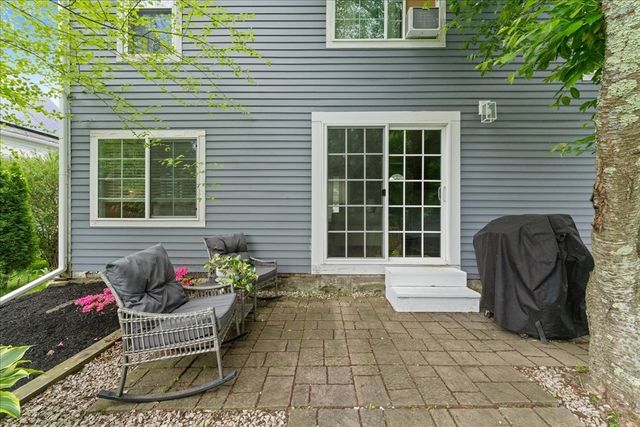 24 Cedar St, Westborough, MA 01581