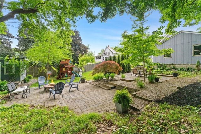 24 Cedar St, Westborough, MA 01581