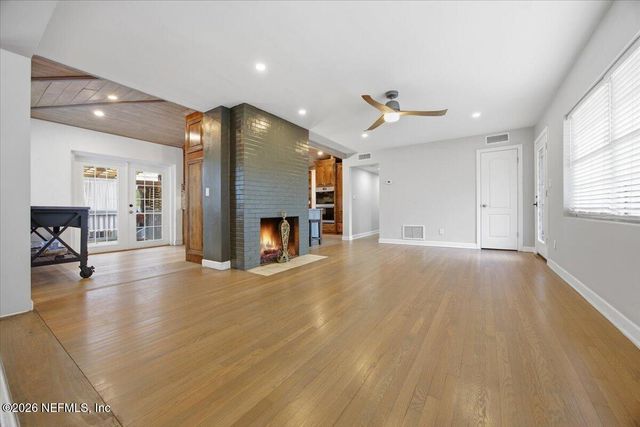 2449 JOSE Circle N, Jacksonville, FL 32217