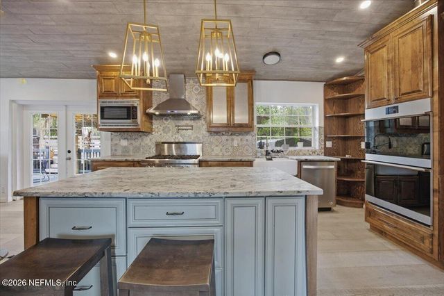 2449 JOSE Circle N, Jacksonville, FL 32217