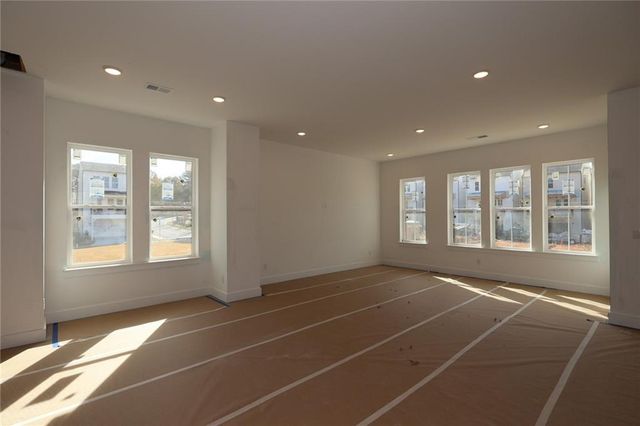 831 Timbre Lane, Decatur, GA 30033