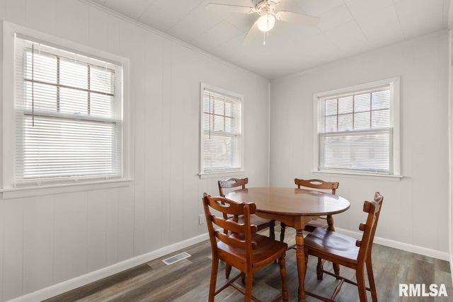 265 S THORNCREST Avenue, Creve Coeur, IL 61610