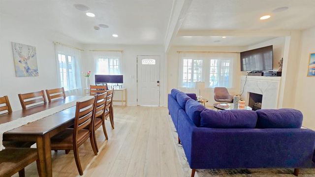 4383 81 Van Dyke Avenue, San Diego, CA 92105