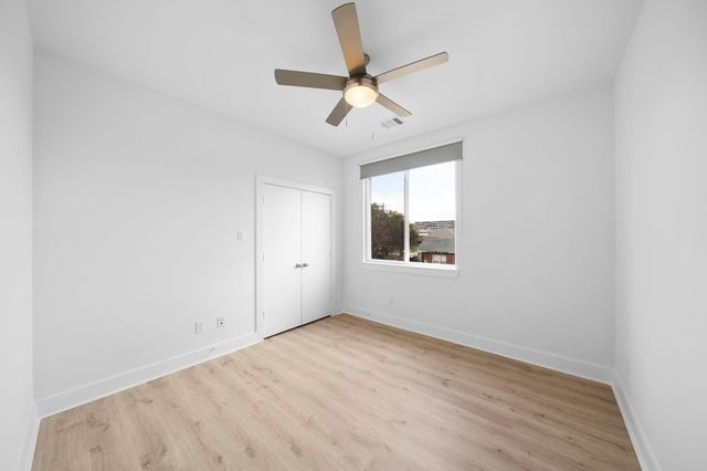 1512 Barbee Street B, Houston, TX 77004