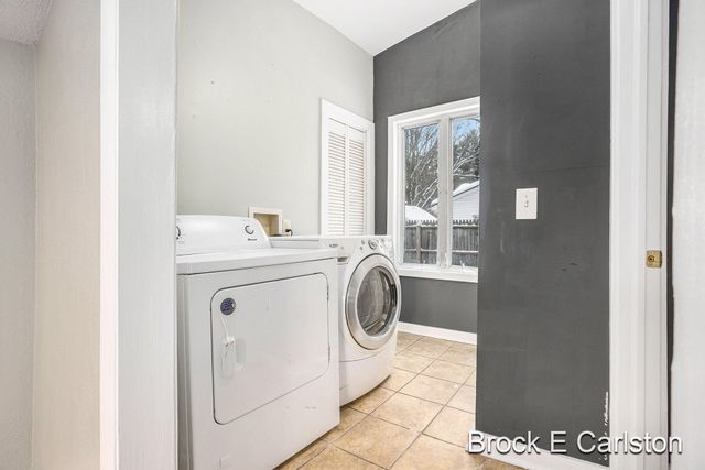 923 Wilson Avenue, Norton Shores City, MI 49441