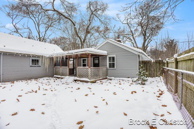 923 Wilson Avenue, Norton Shores City, MI 49441