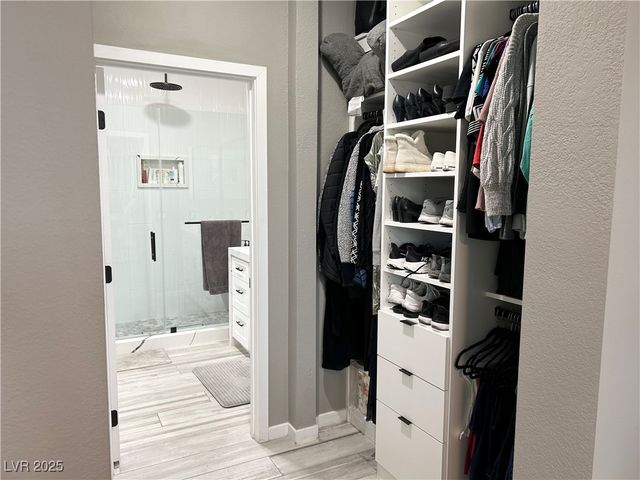 11290 Hidden Peak Avenue 308, Las Vegas, NV 89135