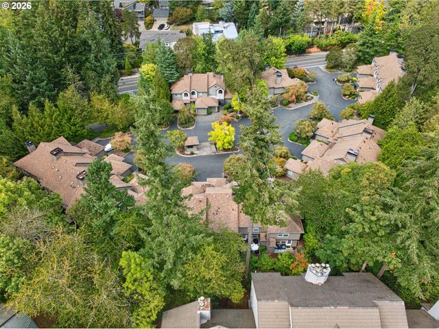 3926 CARMAN Dr, Lake Oswego, OR 97035